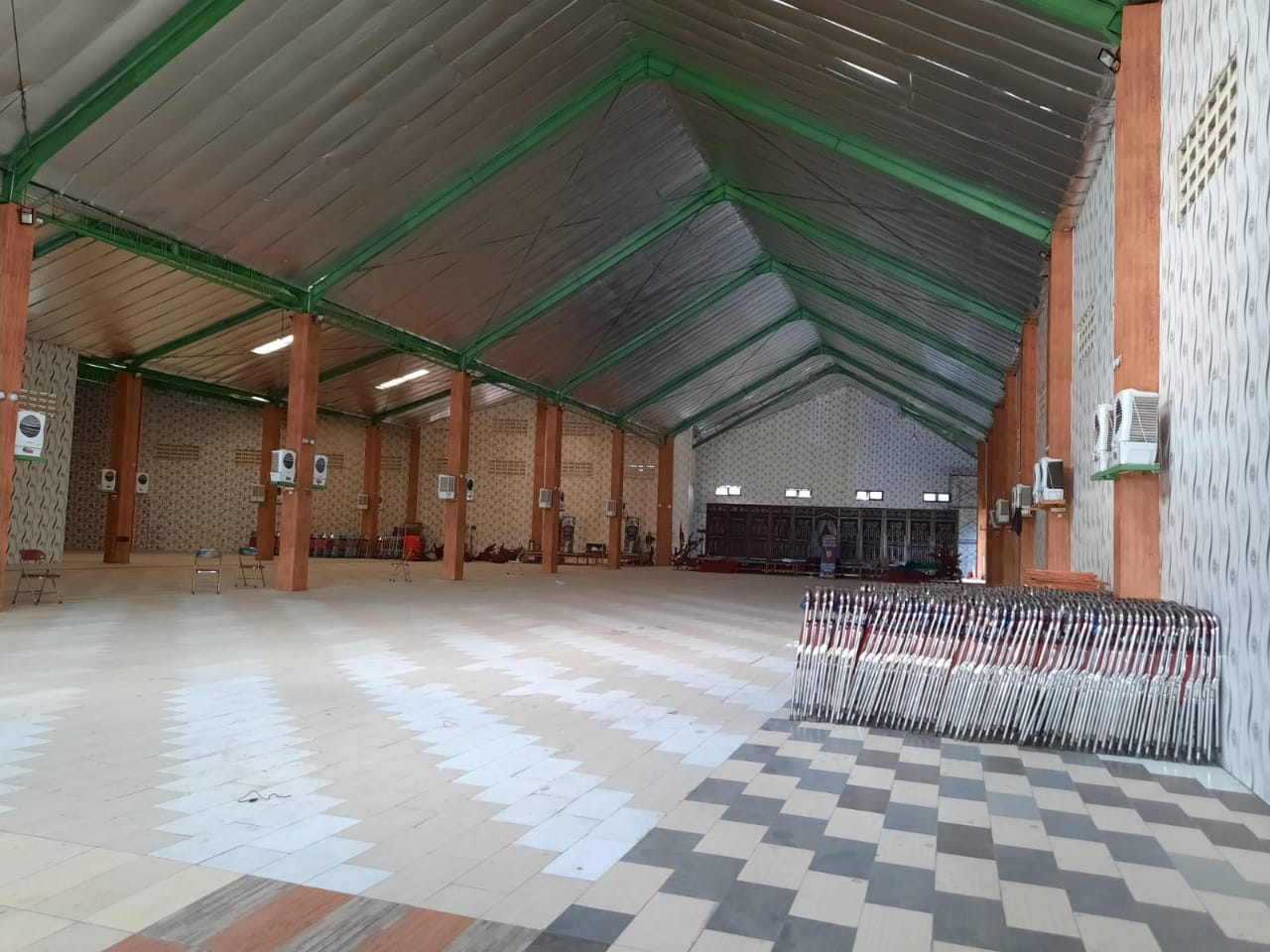 Property sejenis