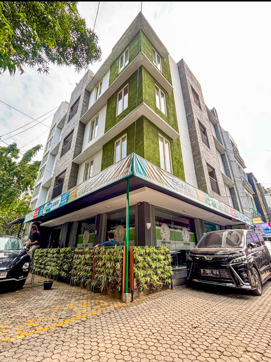 Property sejenis